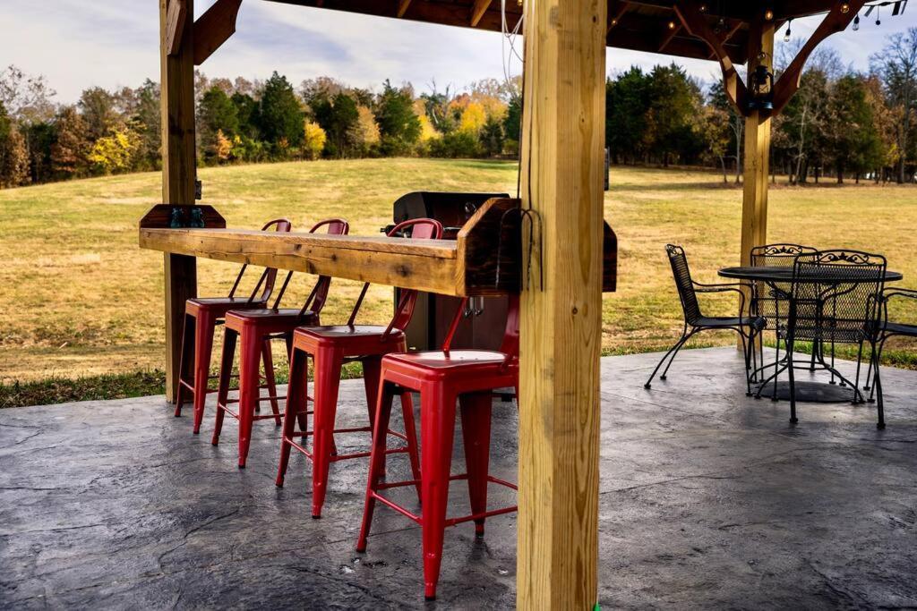 Bourbon Trail: Caboose On The Farm Villa Lawrenceburg Екстериор снимка